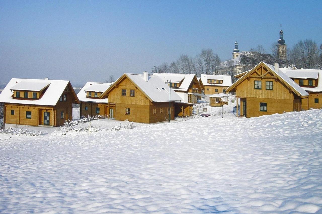 Holiday Village, Schlierbach Exterior foto